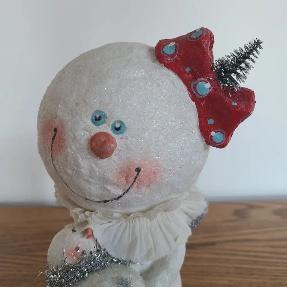 Whimsical Snow Woman Angel Mama With Snow Baby Shelf Sitter Winter Figurine VTG